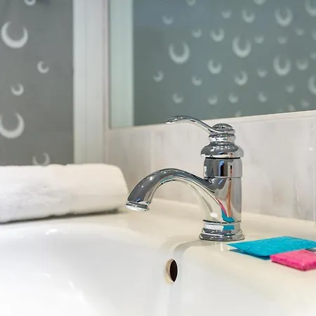 Smarthotel Flamingo Self Check-in Hotel 3*