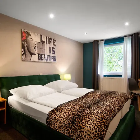 Smarthotel Flamingo Self Check-in Hotel Gießen
