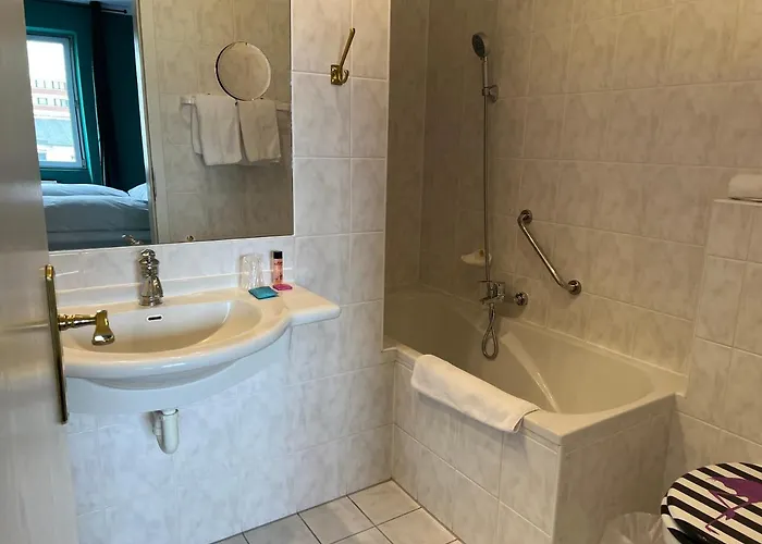 Smarthotel Flamingo Self Check-in 3* Gießen